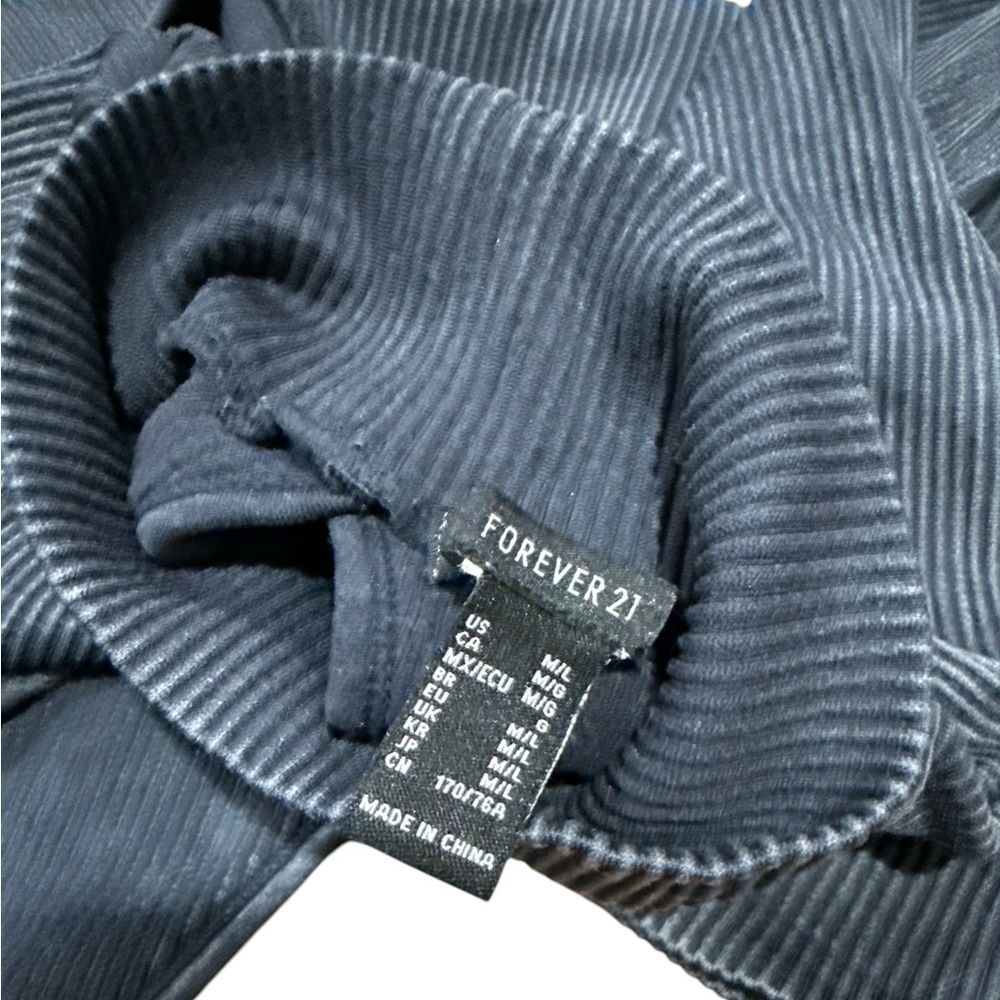 Forever 21 Ribbed Body Suit - Picture 2 of 7